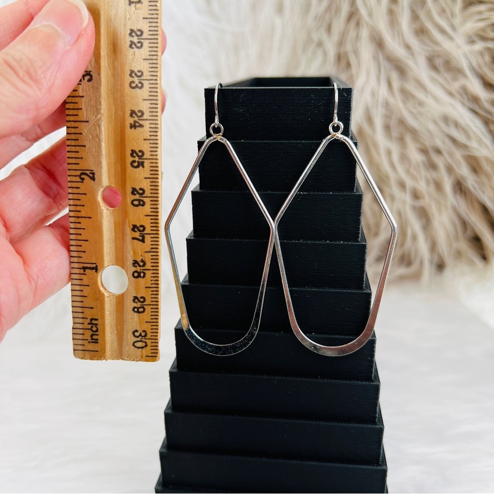 Pretty Simplistic Silvertone Long Costume Pierced… - image 3